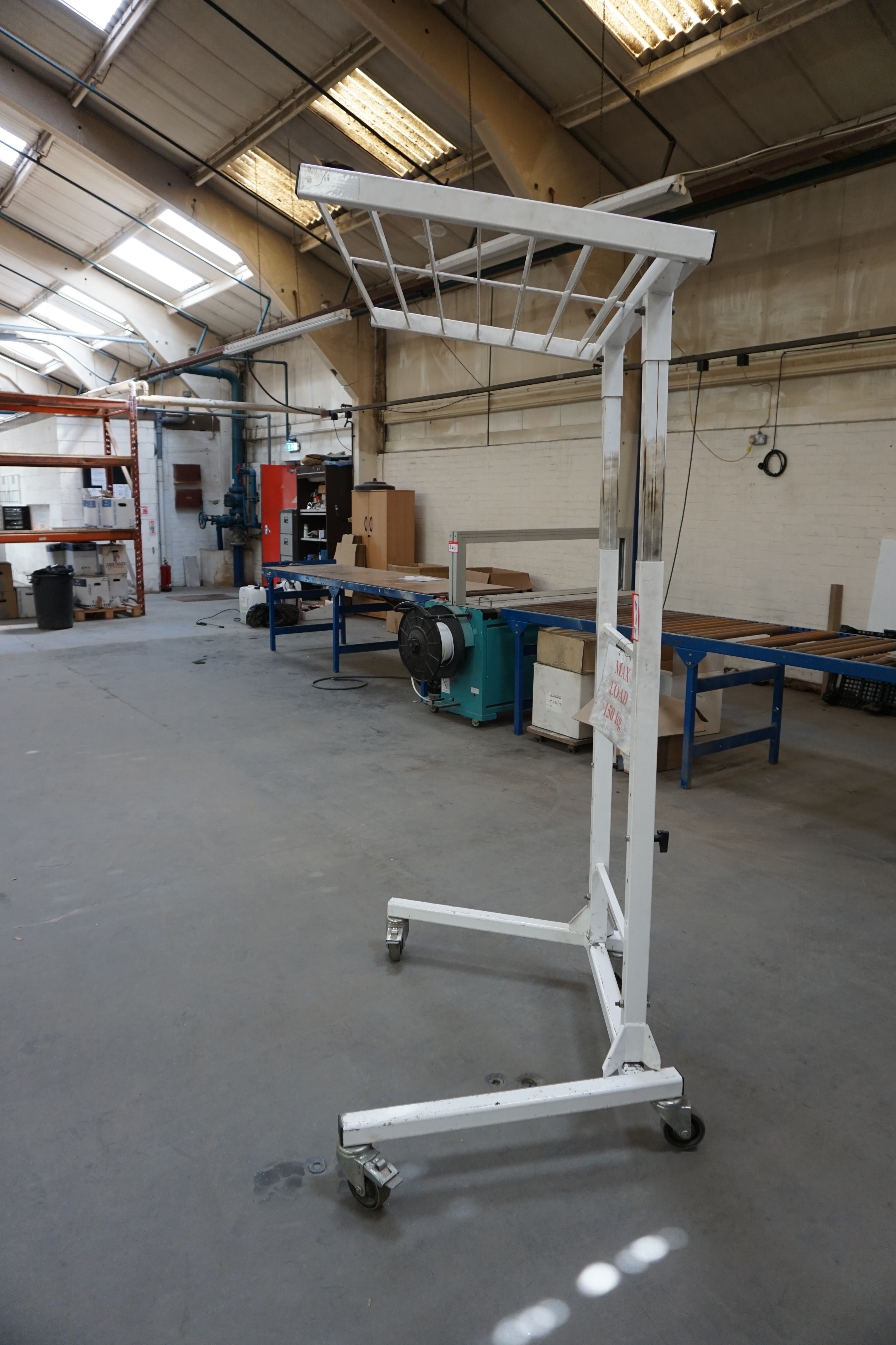 (5) Adjustable Hanging Trolleys