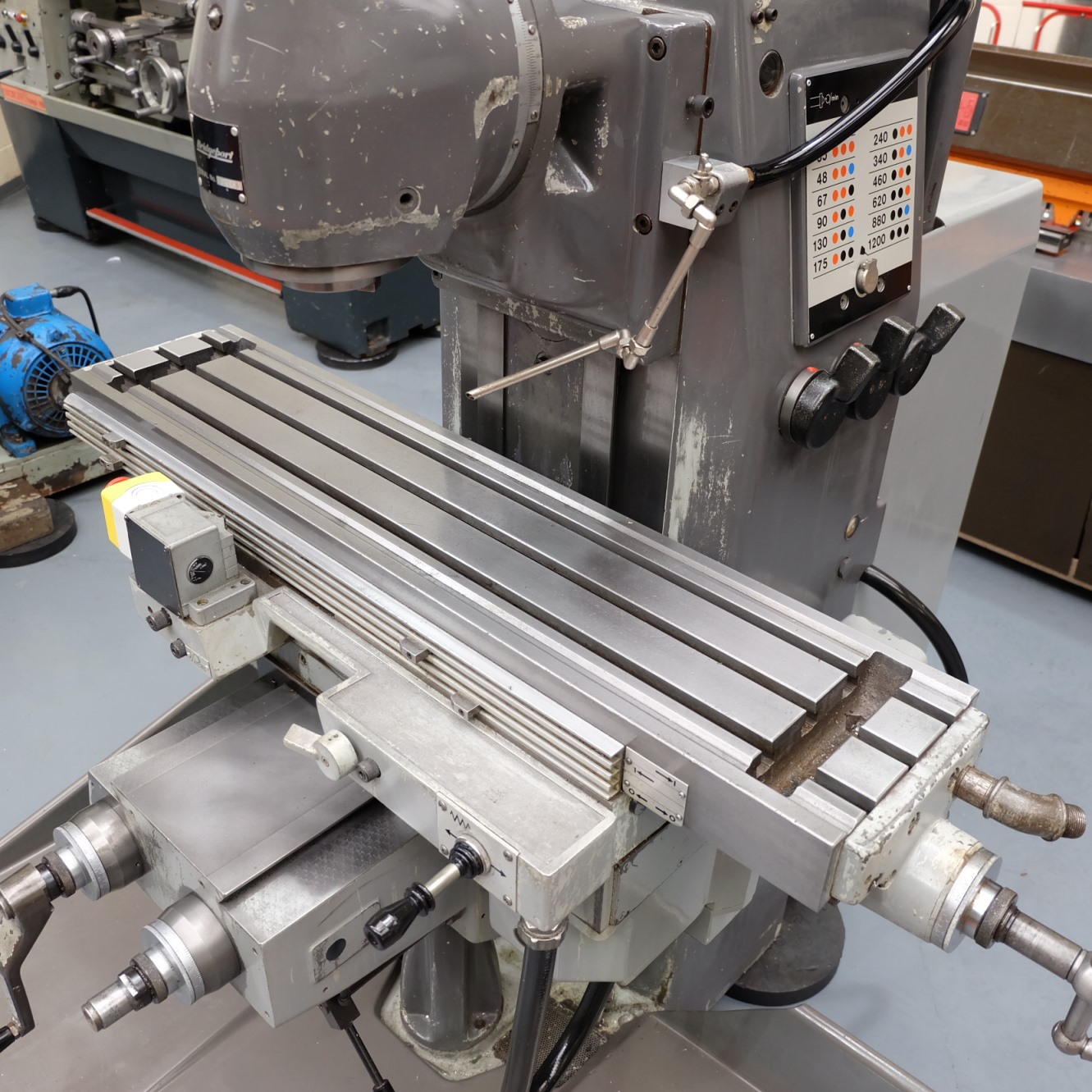 Bridgeport 1S Universal Milling Machine