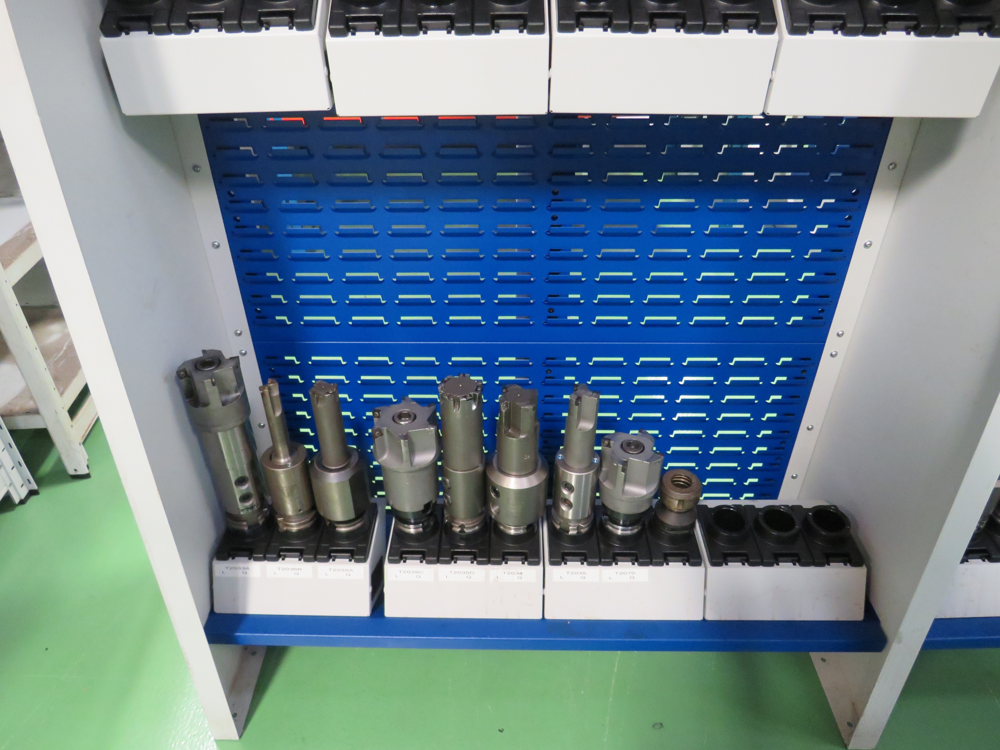 Rack with Qty Cat 40 Tooling