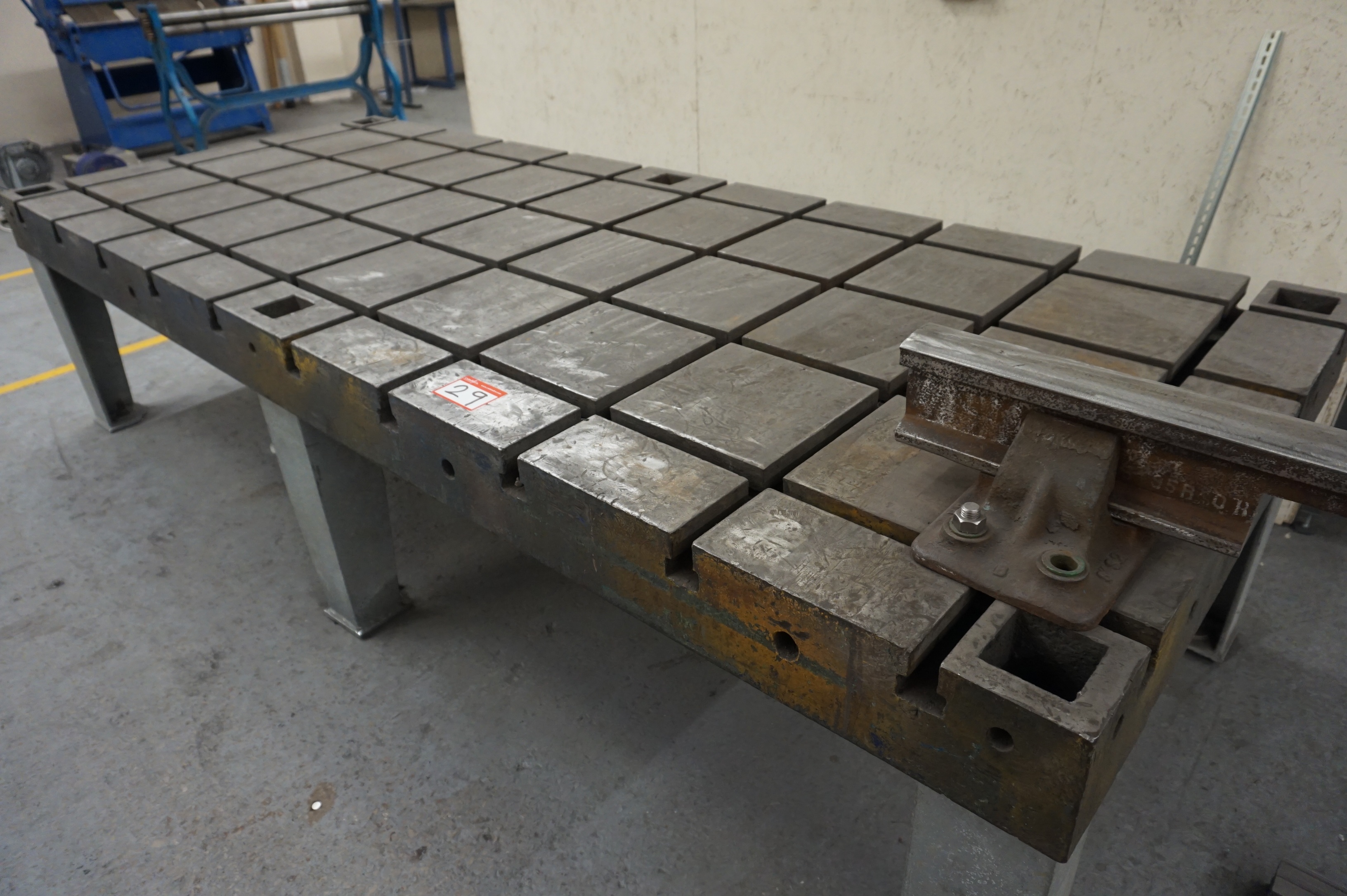 TSlotted Table 3.06m x 1.23m x 0.75m high Approx.