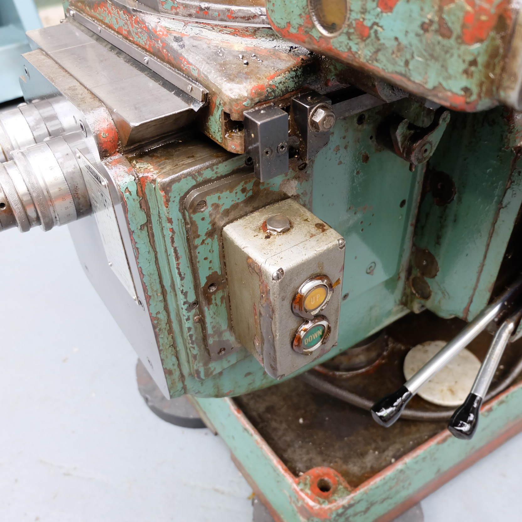 Elliott No.2 Rapidmill Universal Milling Machine