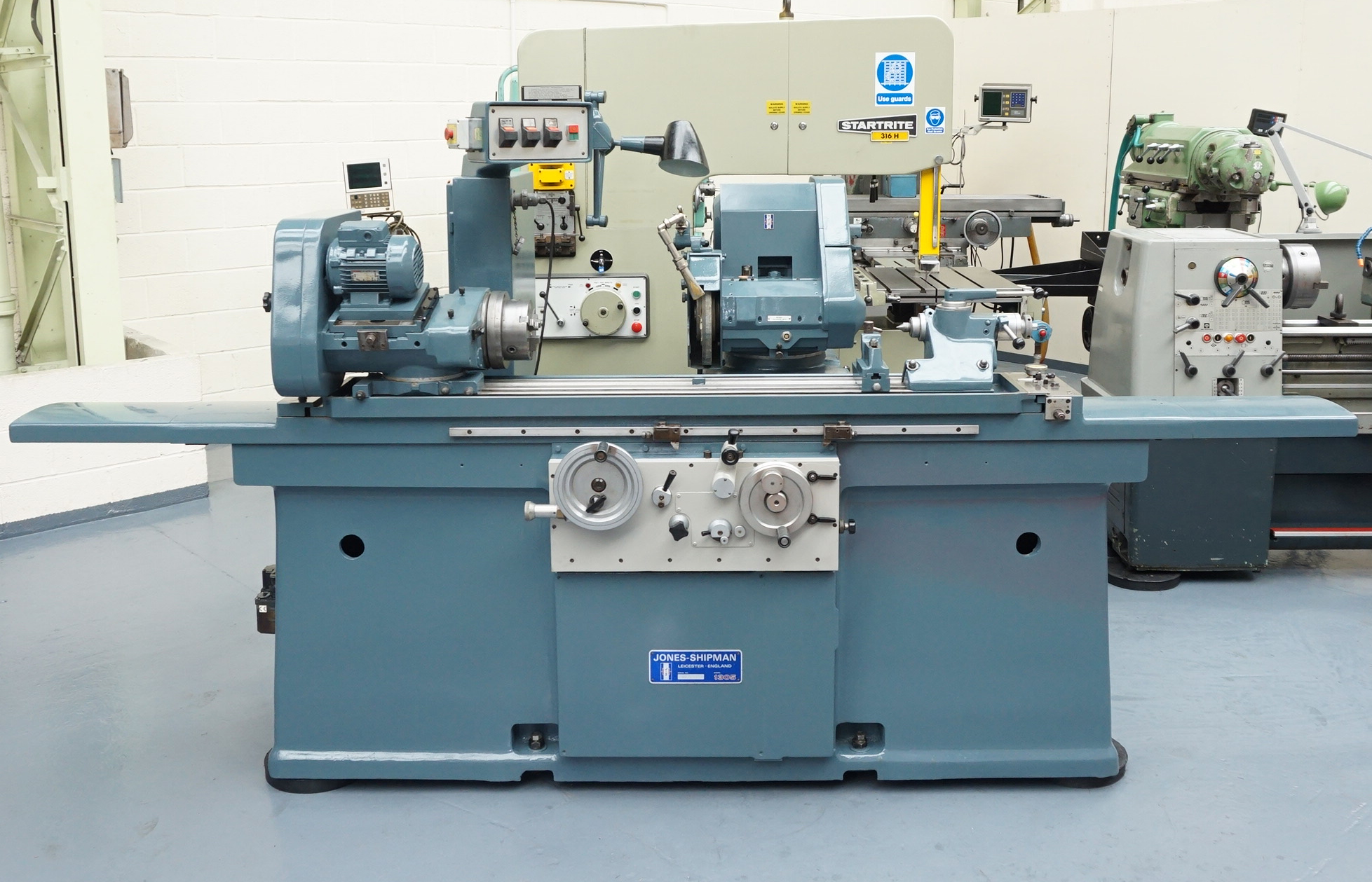 Jones & Shipman Type 1305 Universal Cylindrical Grinder