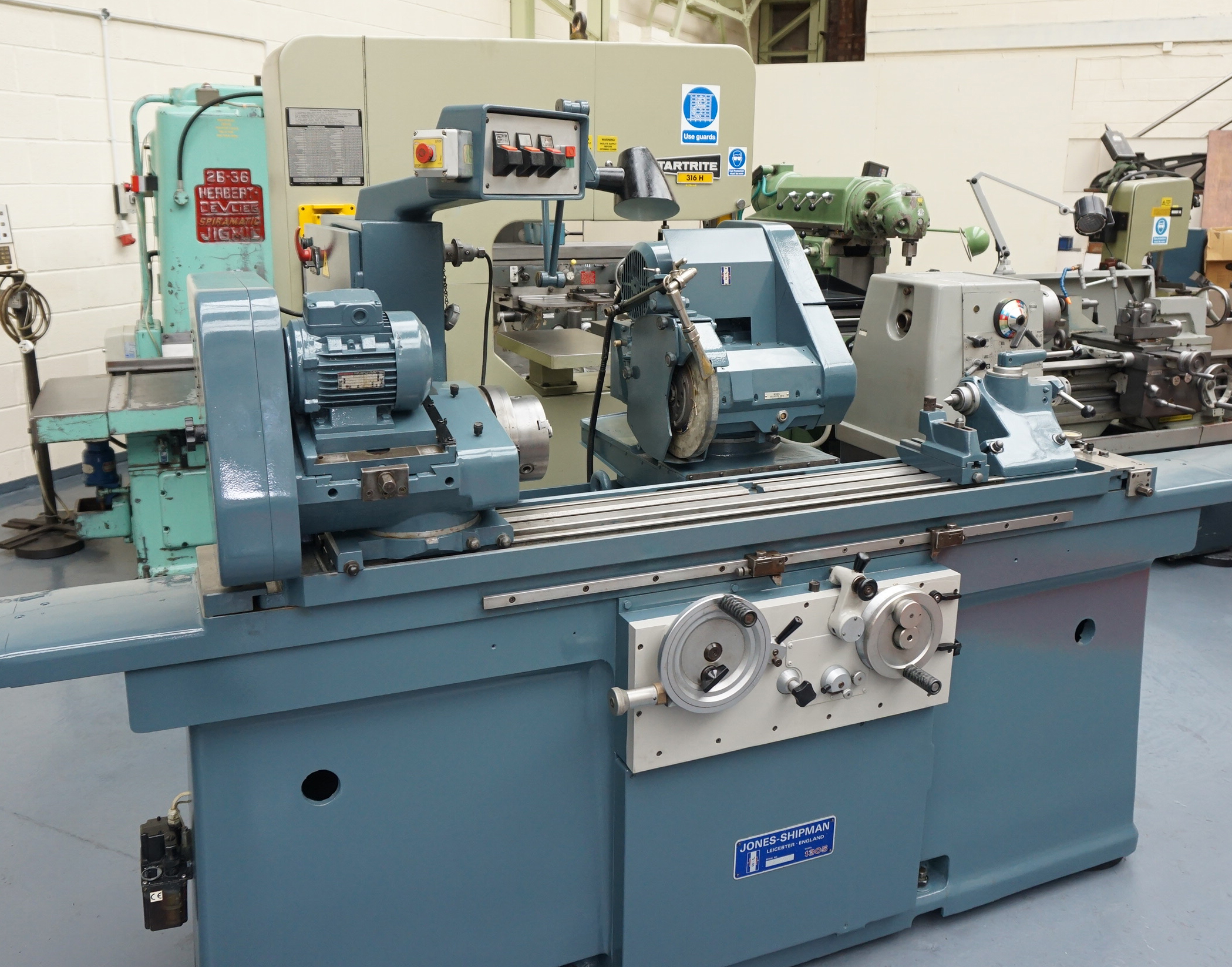 Jones & Shipman Type 1305 Universal Cylindrical Grinder