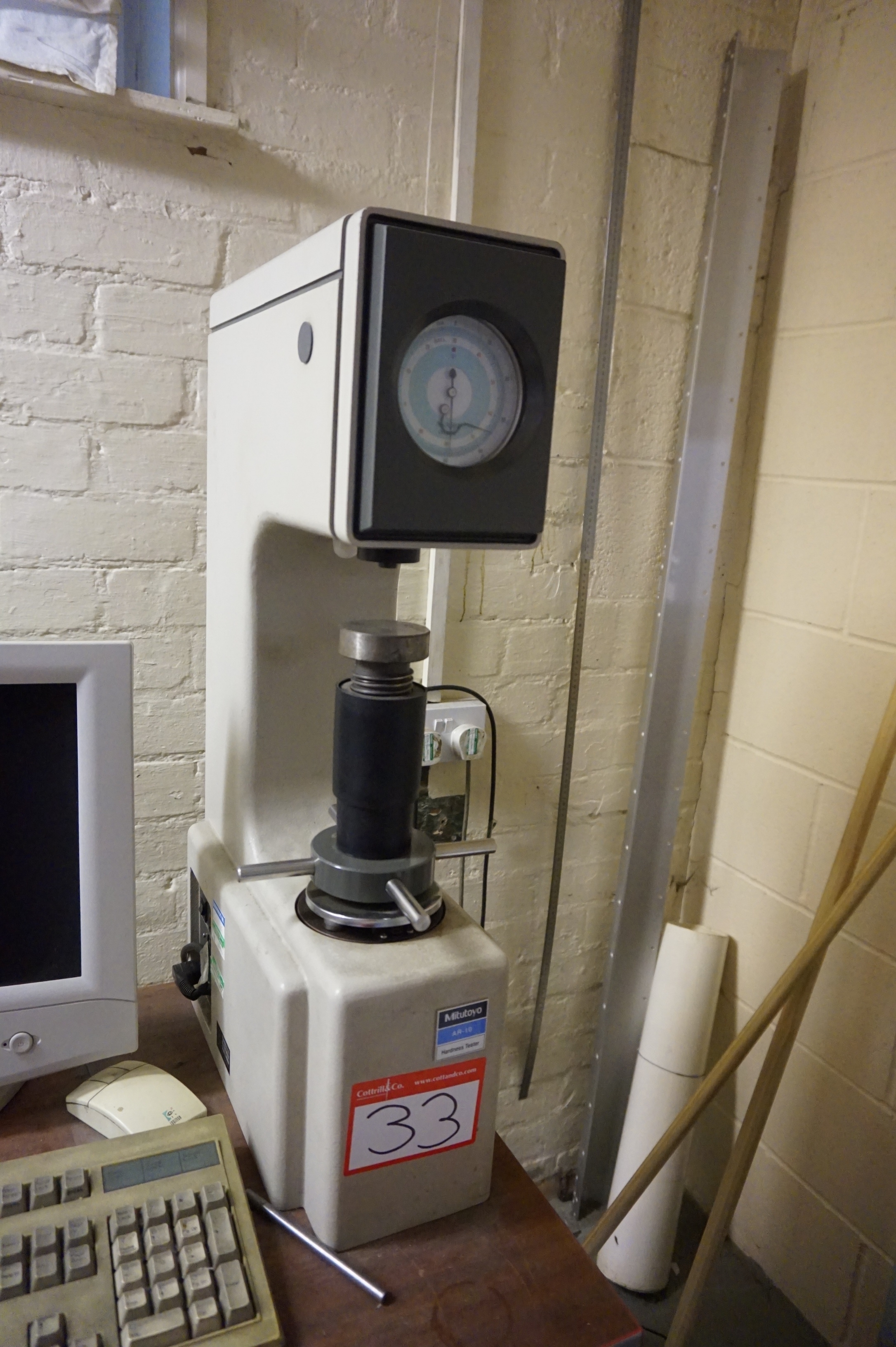 Mitutoyo AR10 Hardness Tester