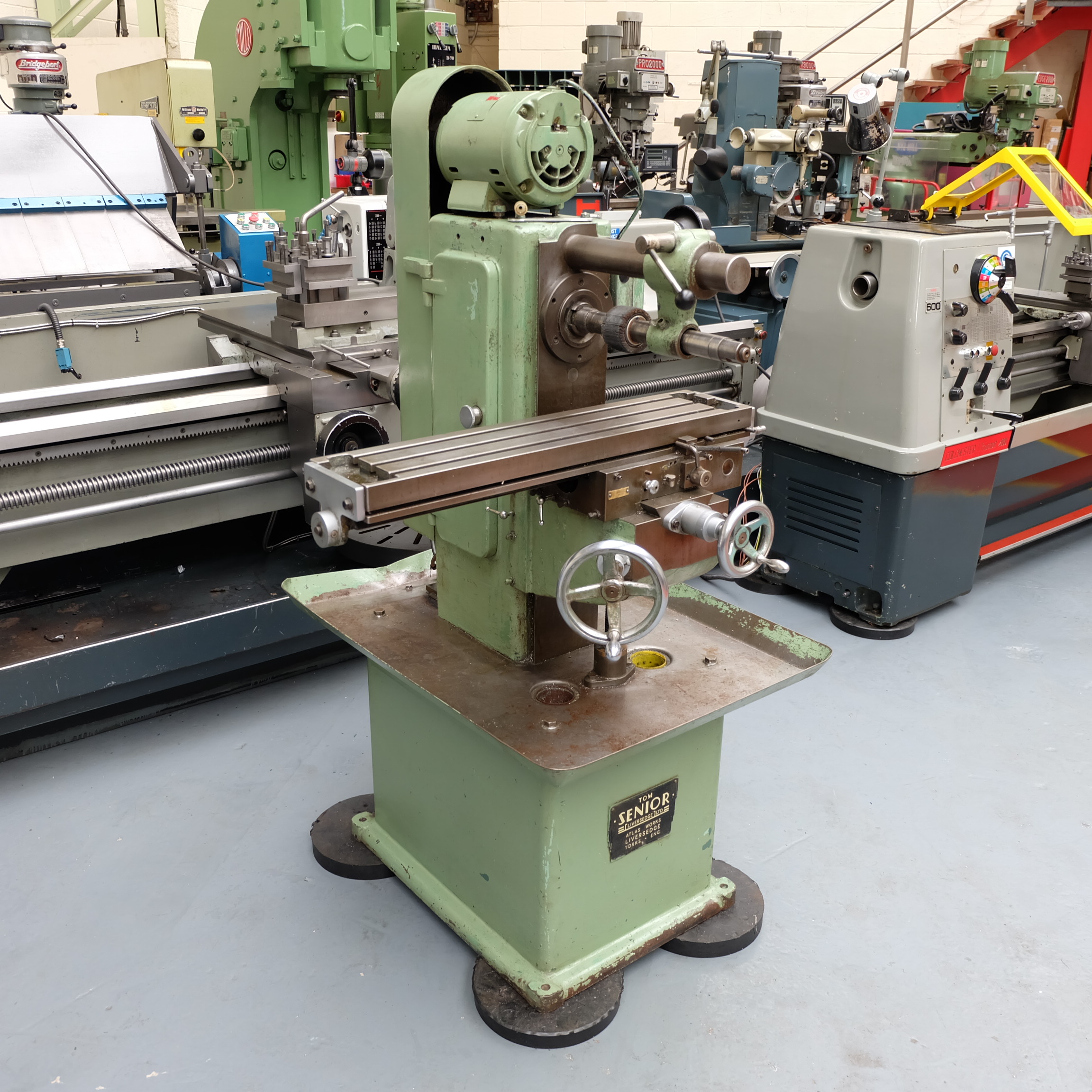 Tom Senior Major Horizontal Milling Machine