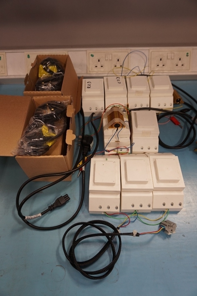 (6) Block TIM100 Isolating Transformers