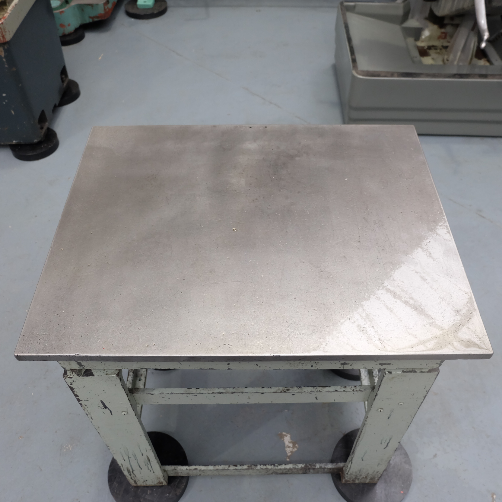 Cast Iron Surface Table