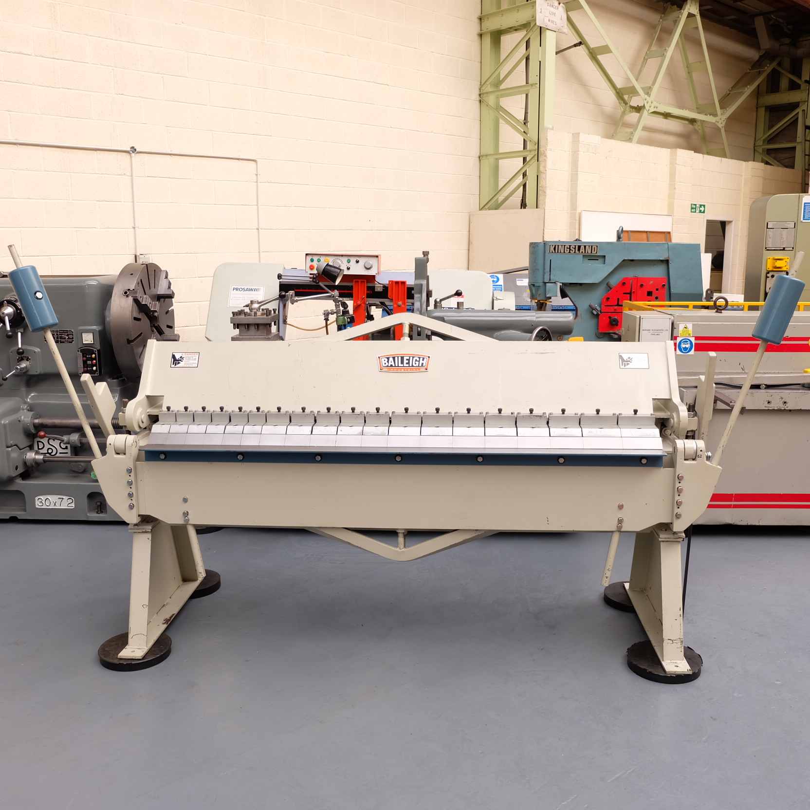 Baileigh Type BB7212 Manual Sheet Metal Box and Pan Folder