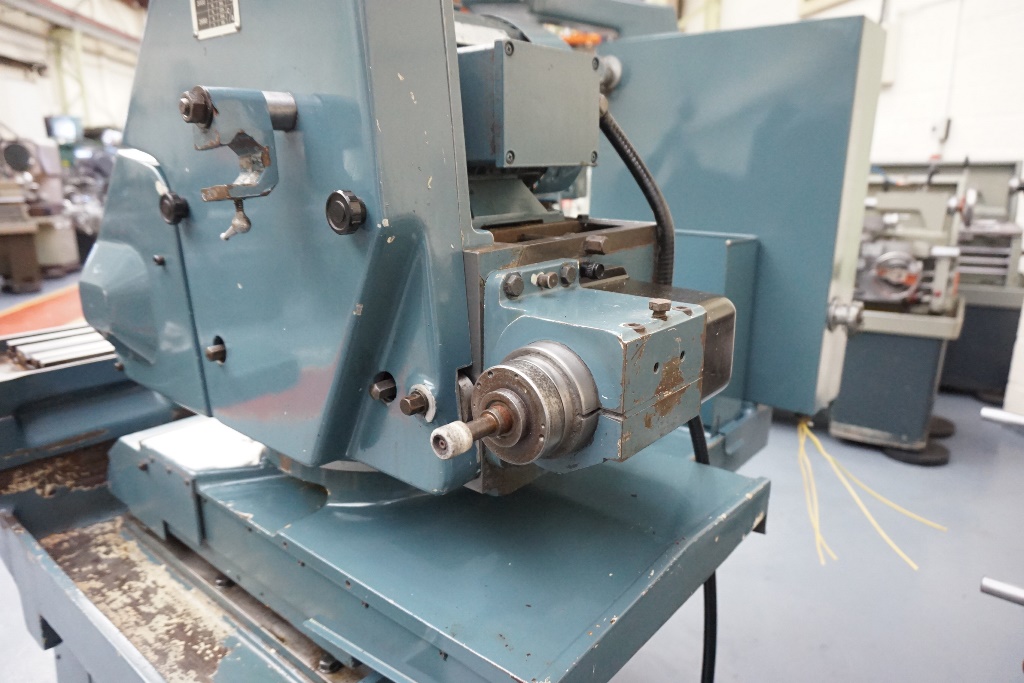 JONES & SHIPMAN Universal Toolroom Cylindrical Grinding Machine Type 1311