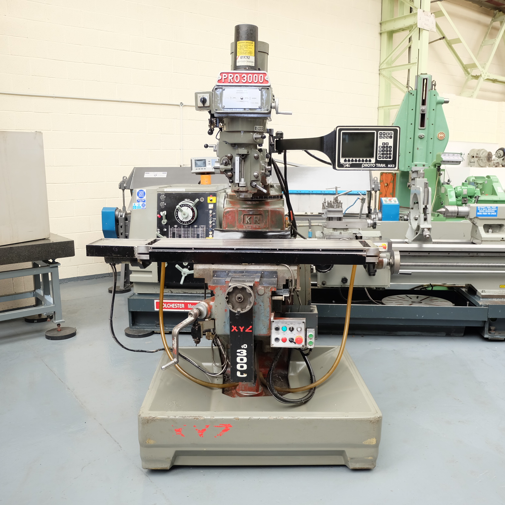 XYZ PRO3000 2 Axis Turret Milling Machine