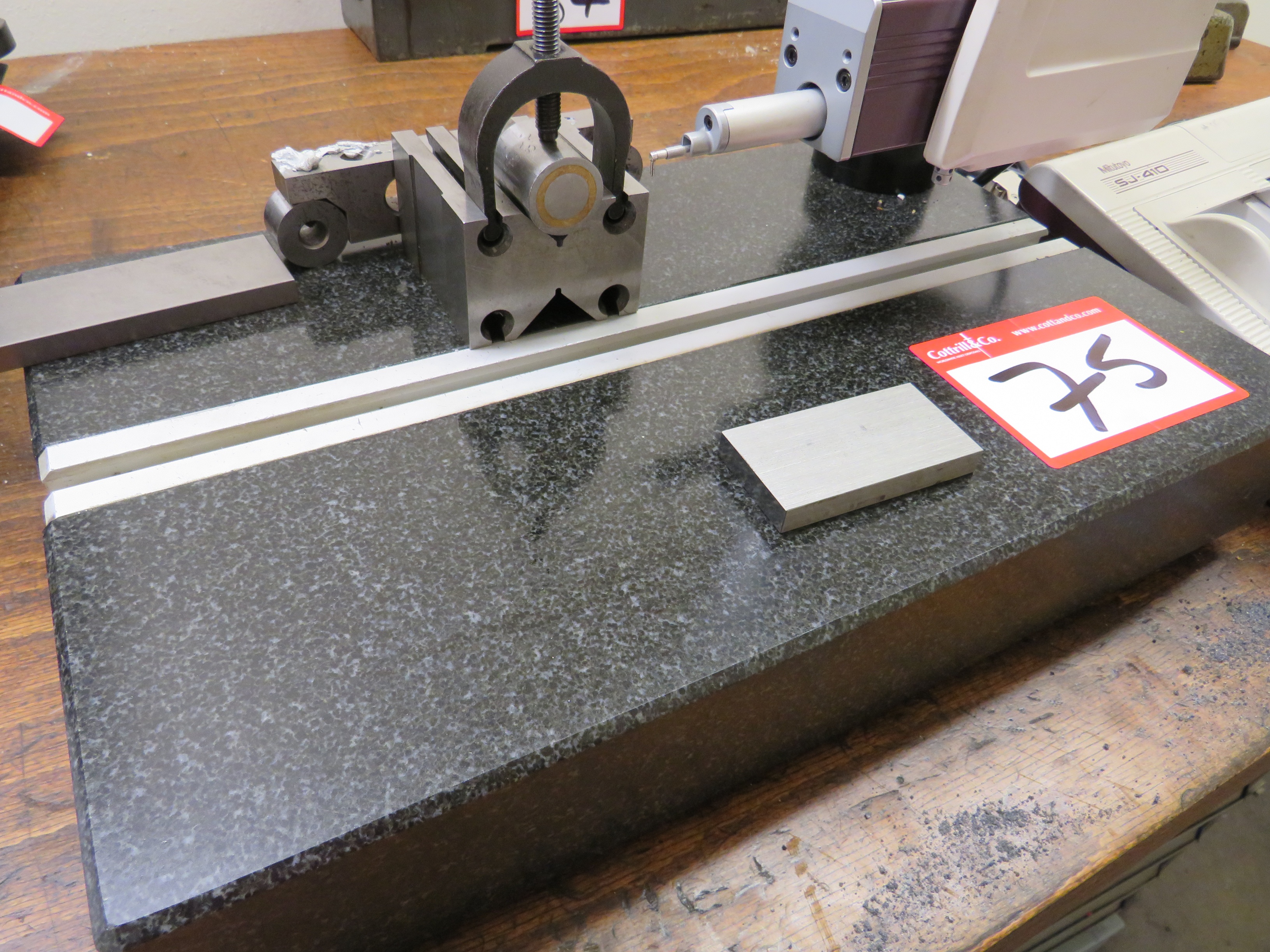 Mitutoyo SJ410 Surface Tester