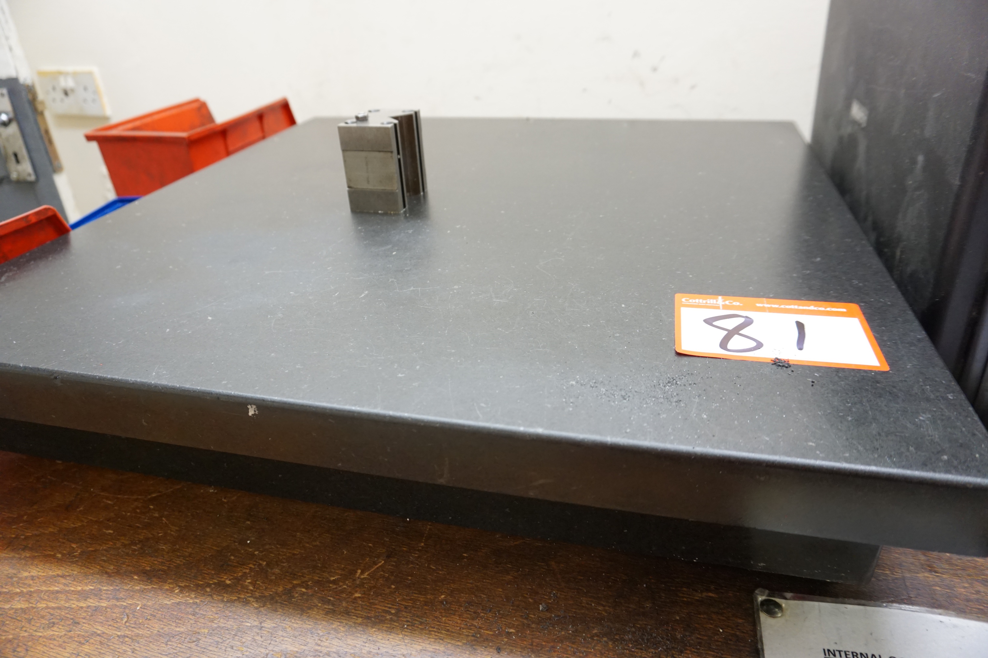 Granite Surface Plate 610mm