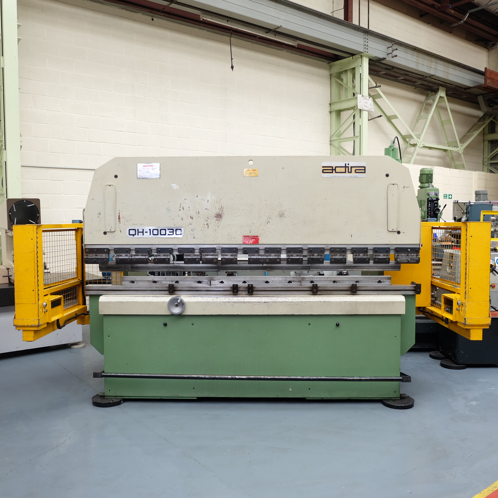 Adira Type QH10030 Hydrauli Upstroke Press Brake