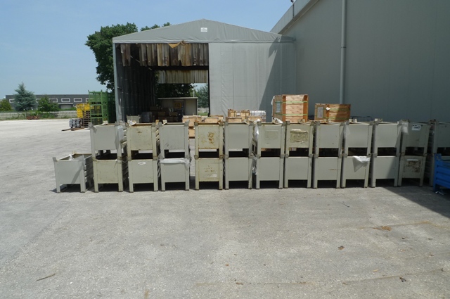 Steel stacking storage bins