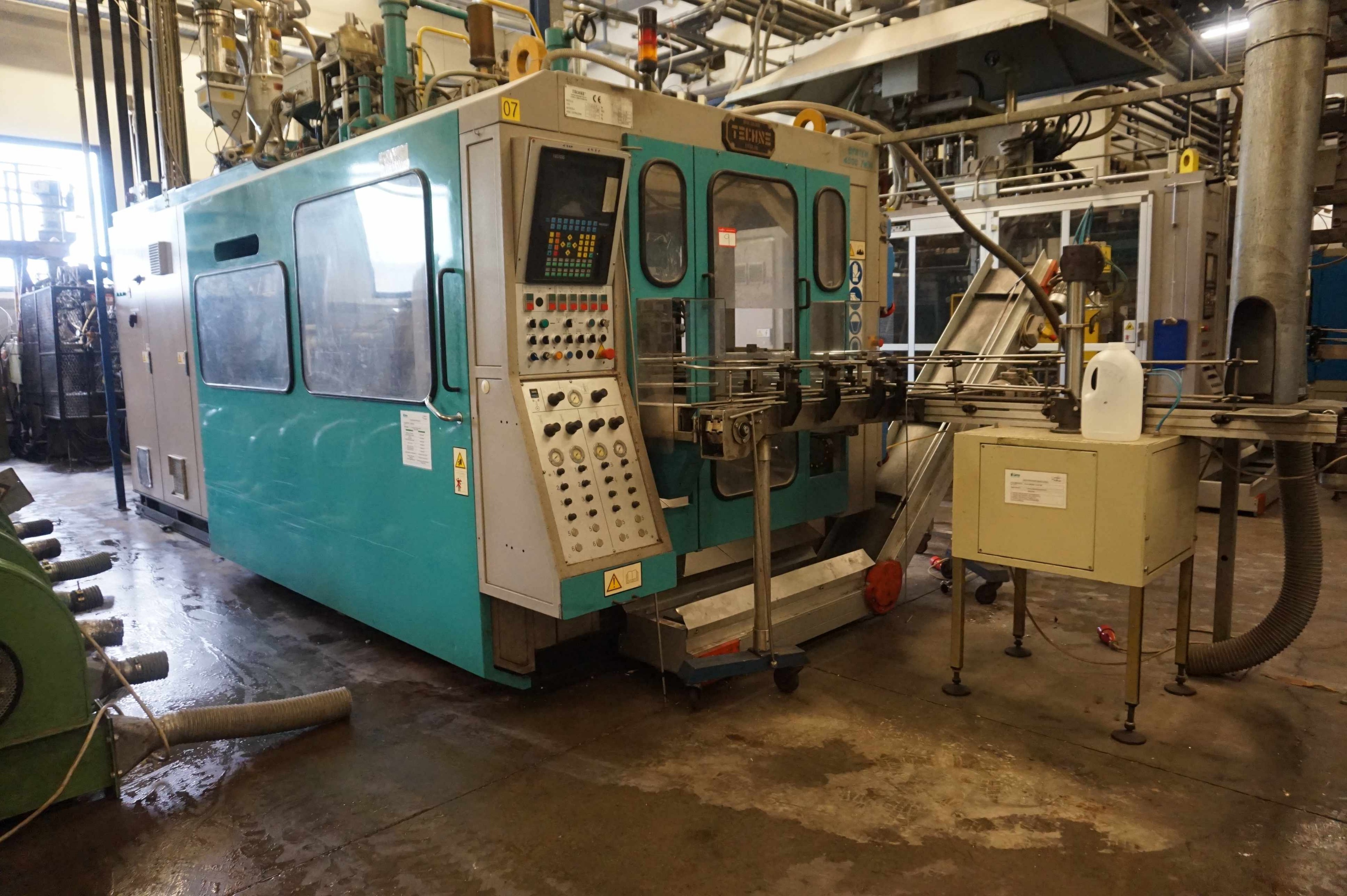 Techne Engineering TECHNE SYSTEM 4000 TWIN Extrusion Blow Moulding Machine