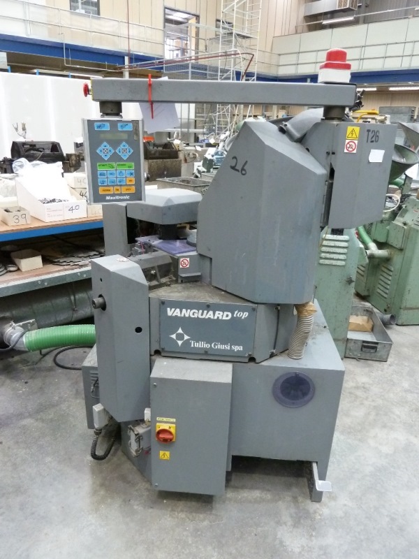 Tullio Giusi Vanguard Top Automatic Button Making Machine Tullio giusi vanguard top automatic button making machine