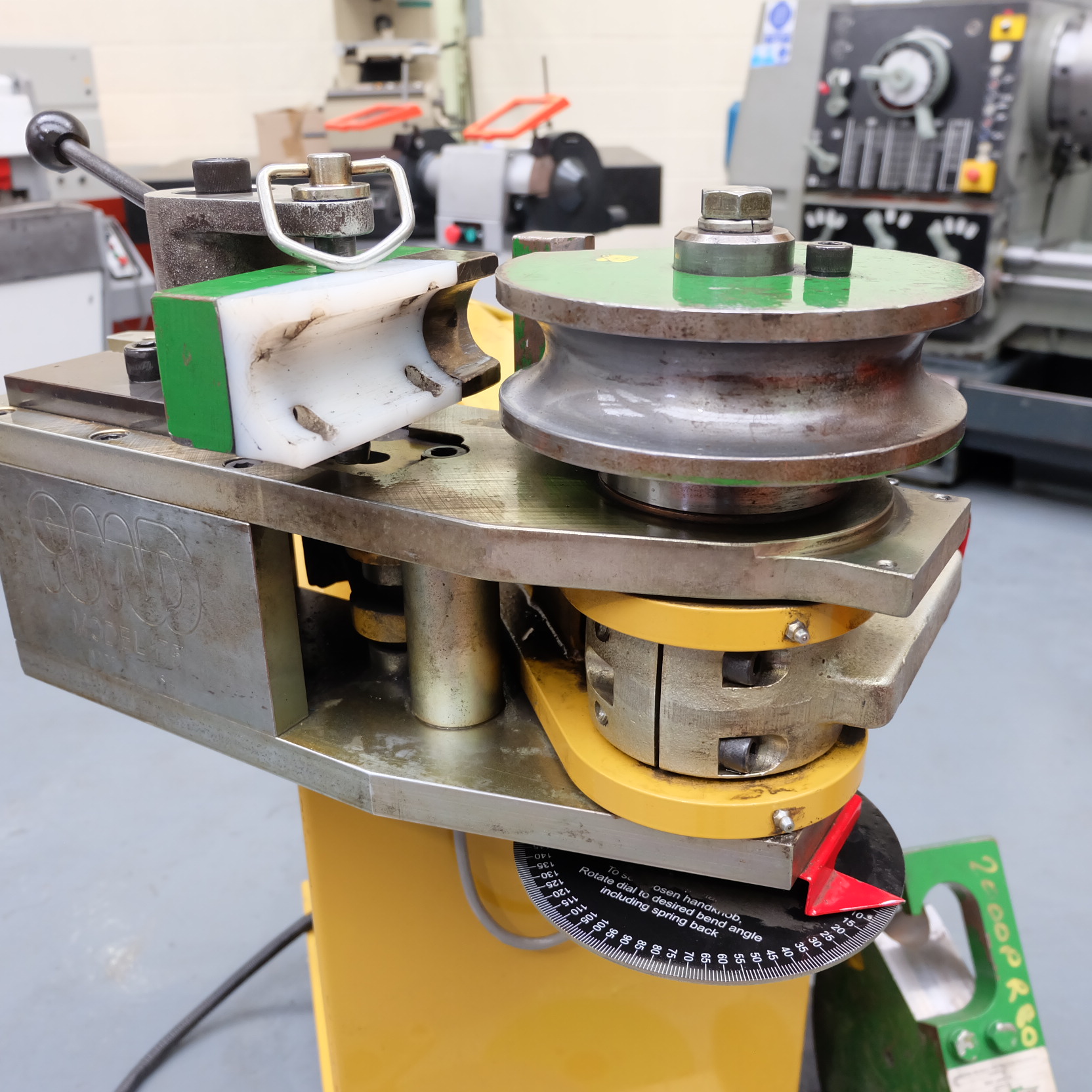 Baileigh Type M75110CE Portable Tube Bender