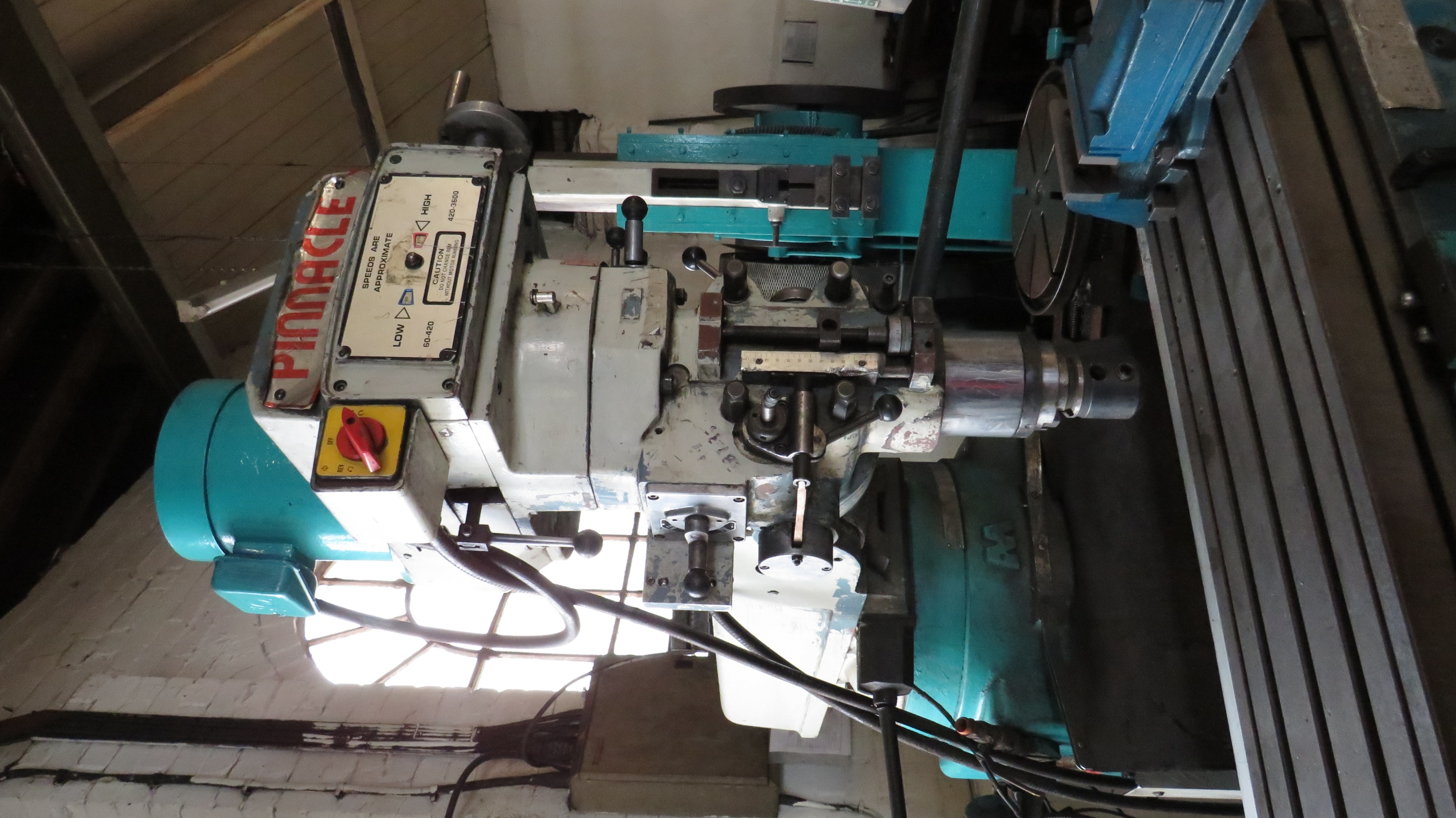 Excel Turret Head Milling Machine