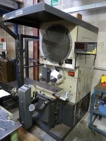 Baty Type R202A Projector