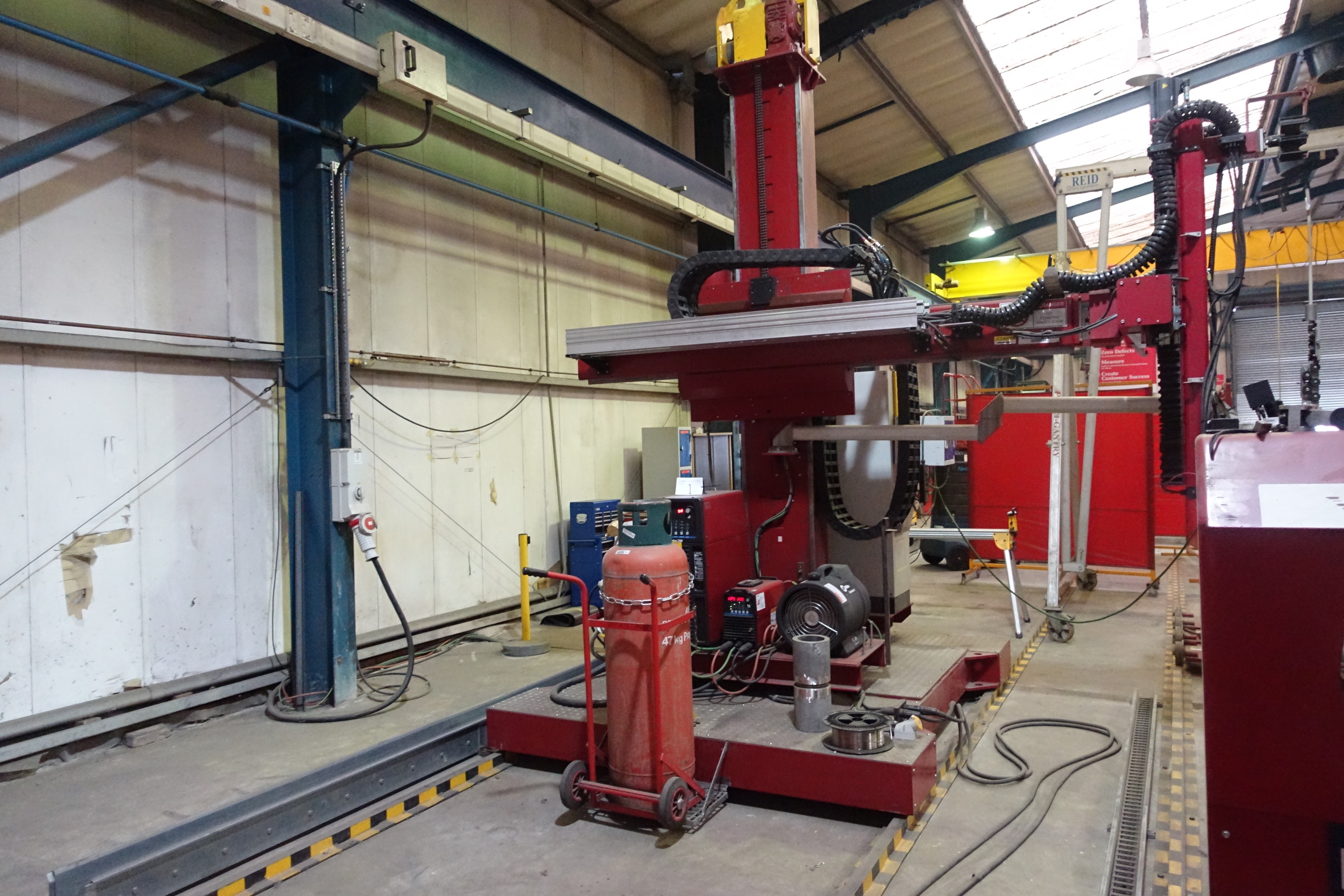 Hot Wire Tig Welding Machine with Heavy Duty Column & Boom