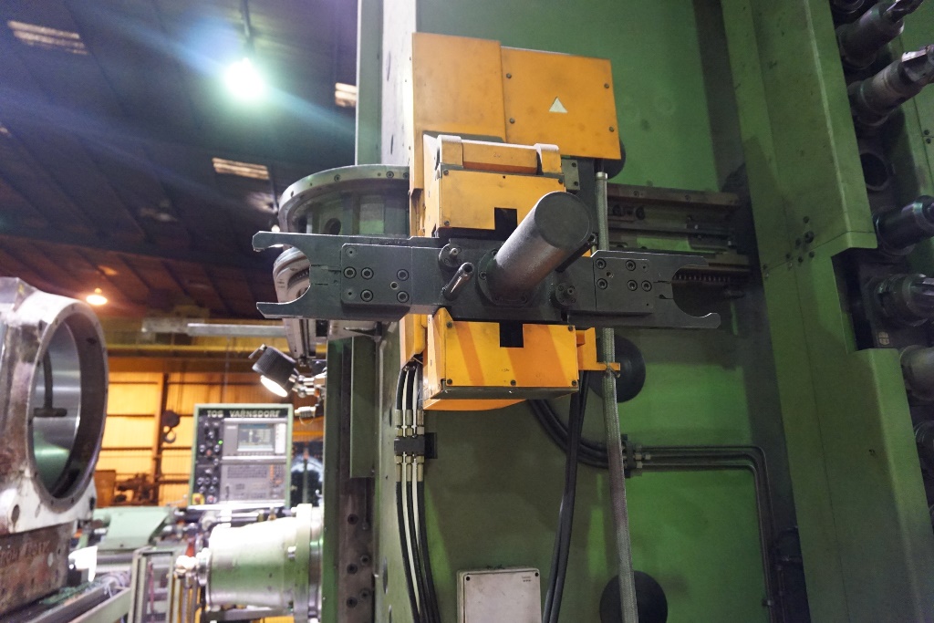 TOS Varnsdorf WHQ 13.8 CNC Horizontal Boring Milling Machine