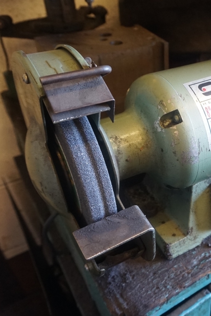 SIP 8" Bench Grinder