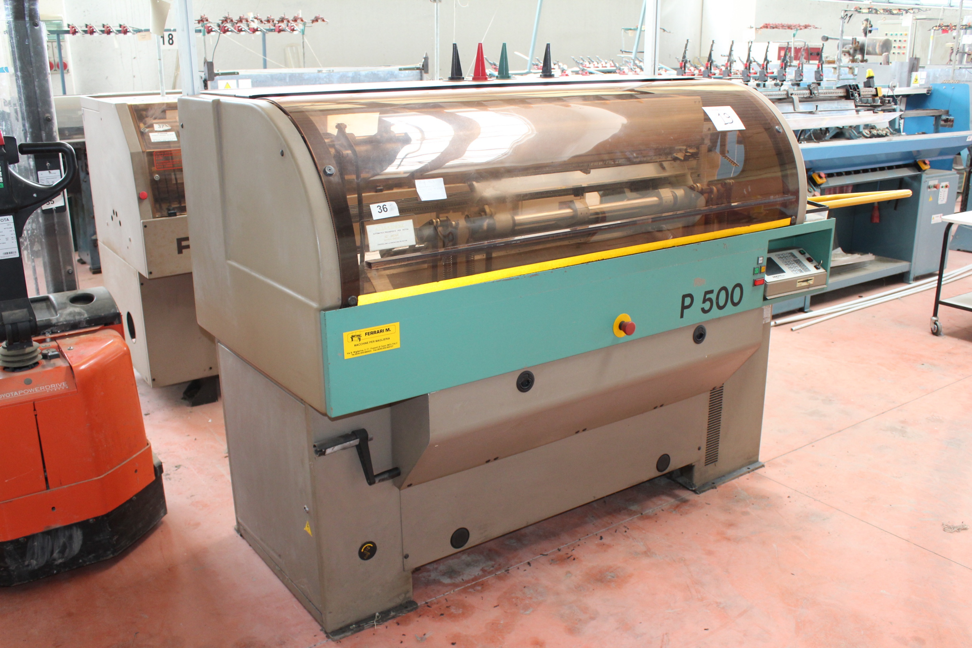 Protti Model P500 Flat Bed Knitting Machine