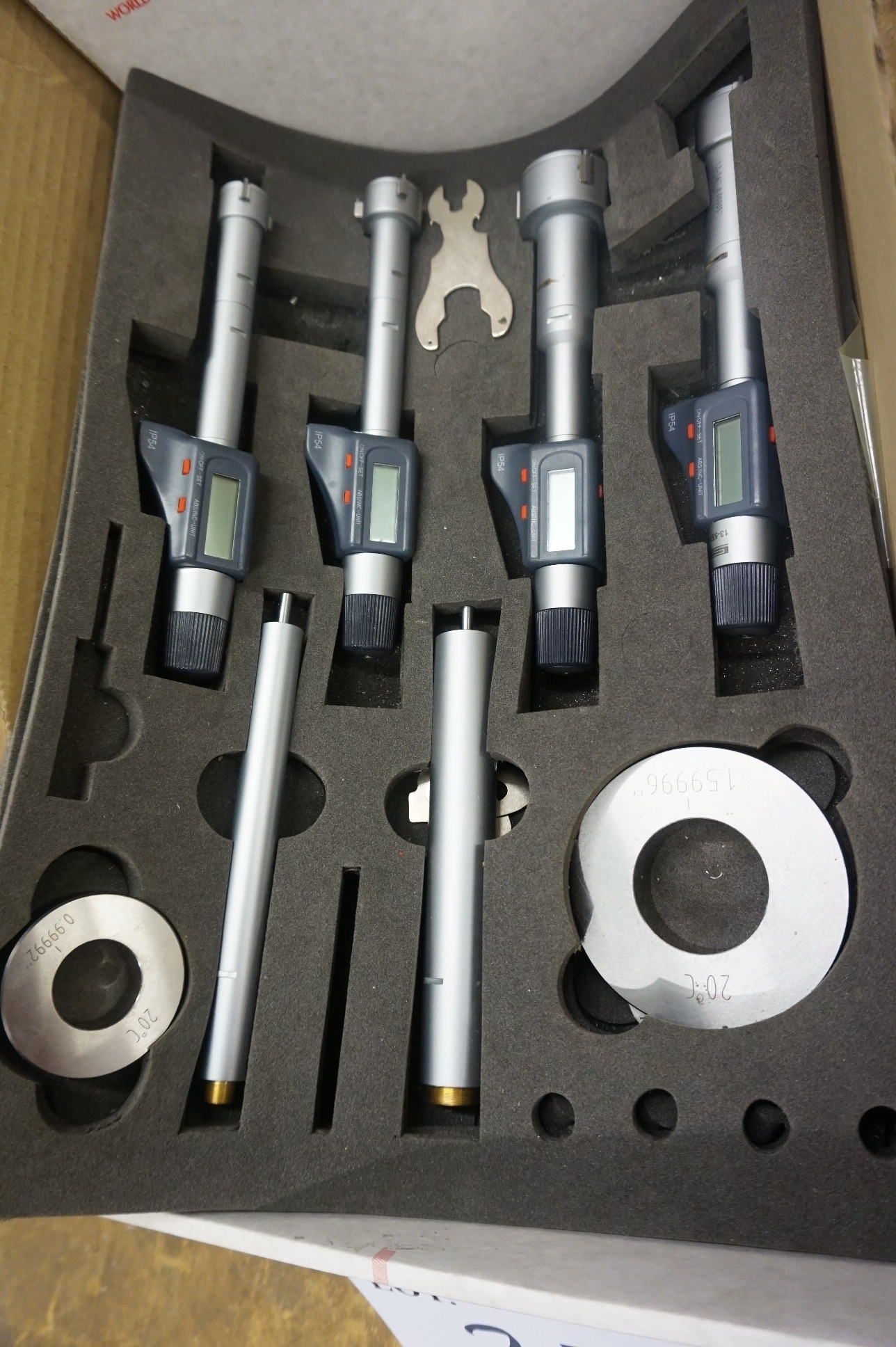 Digital Inch & Metric Bore Gauges