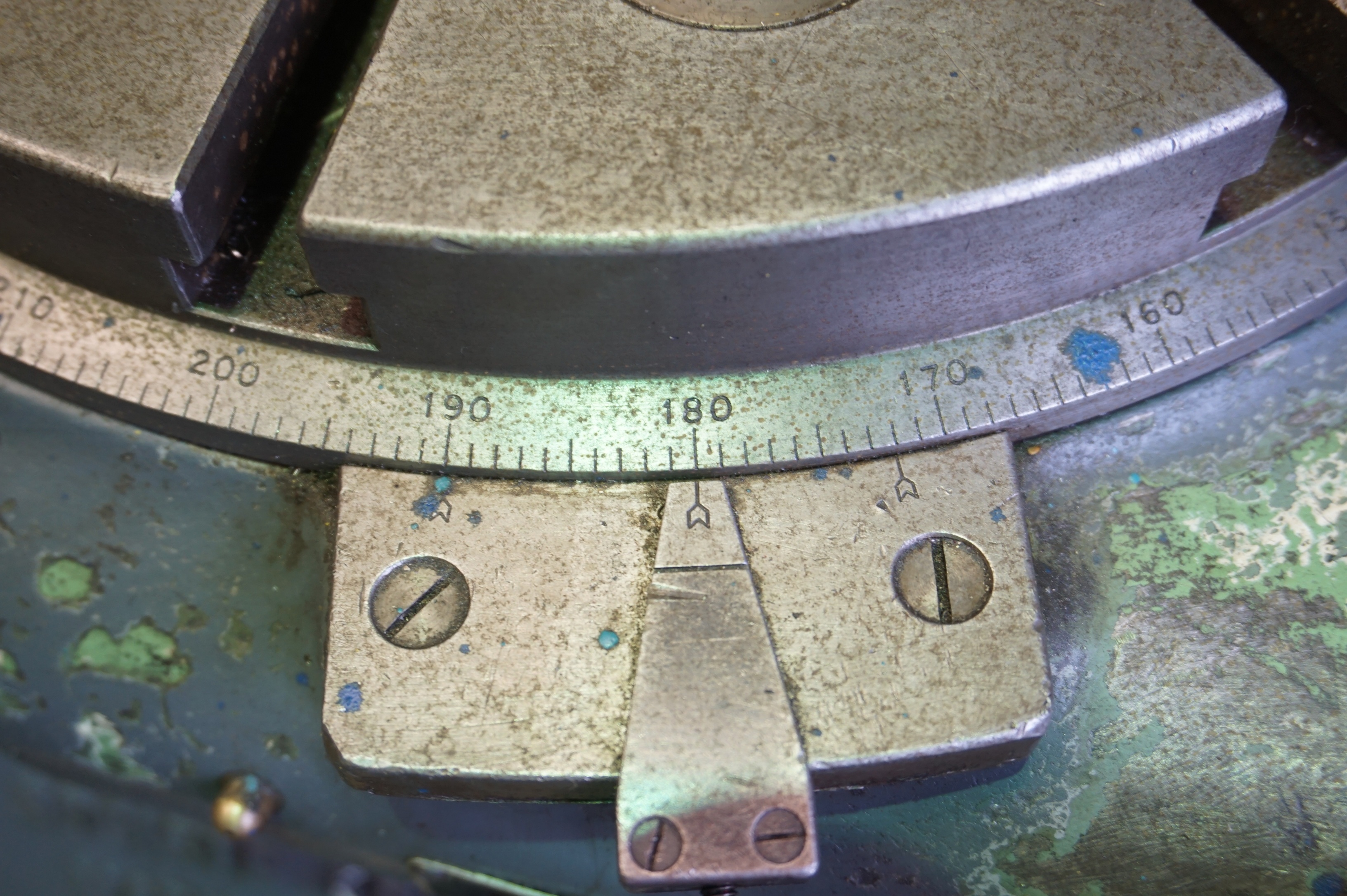 (2) Dividing Head & Collet Vice