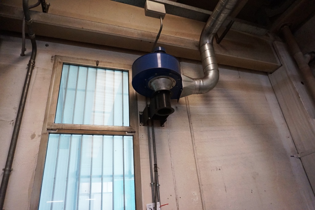 Wall Mounted Extraction Unit