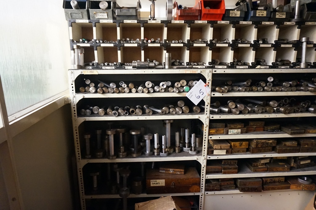 Large Rack, Inspection Gauges, Thread Gauges, Etc